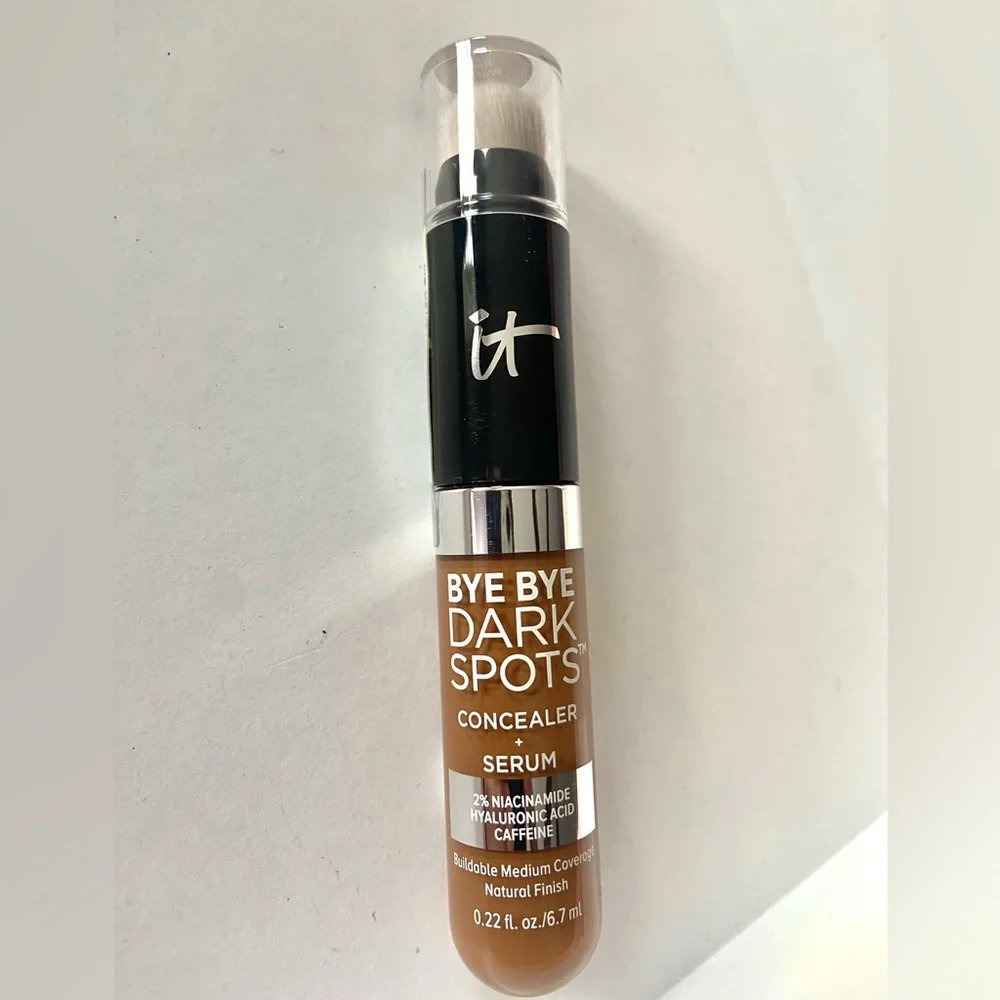 IT Cosmetics Bye Bye Dark Spots Concealer + Serum - Medium Brown
